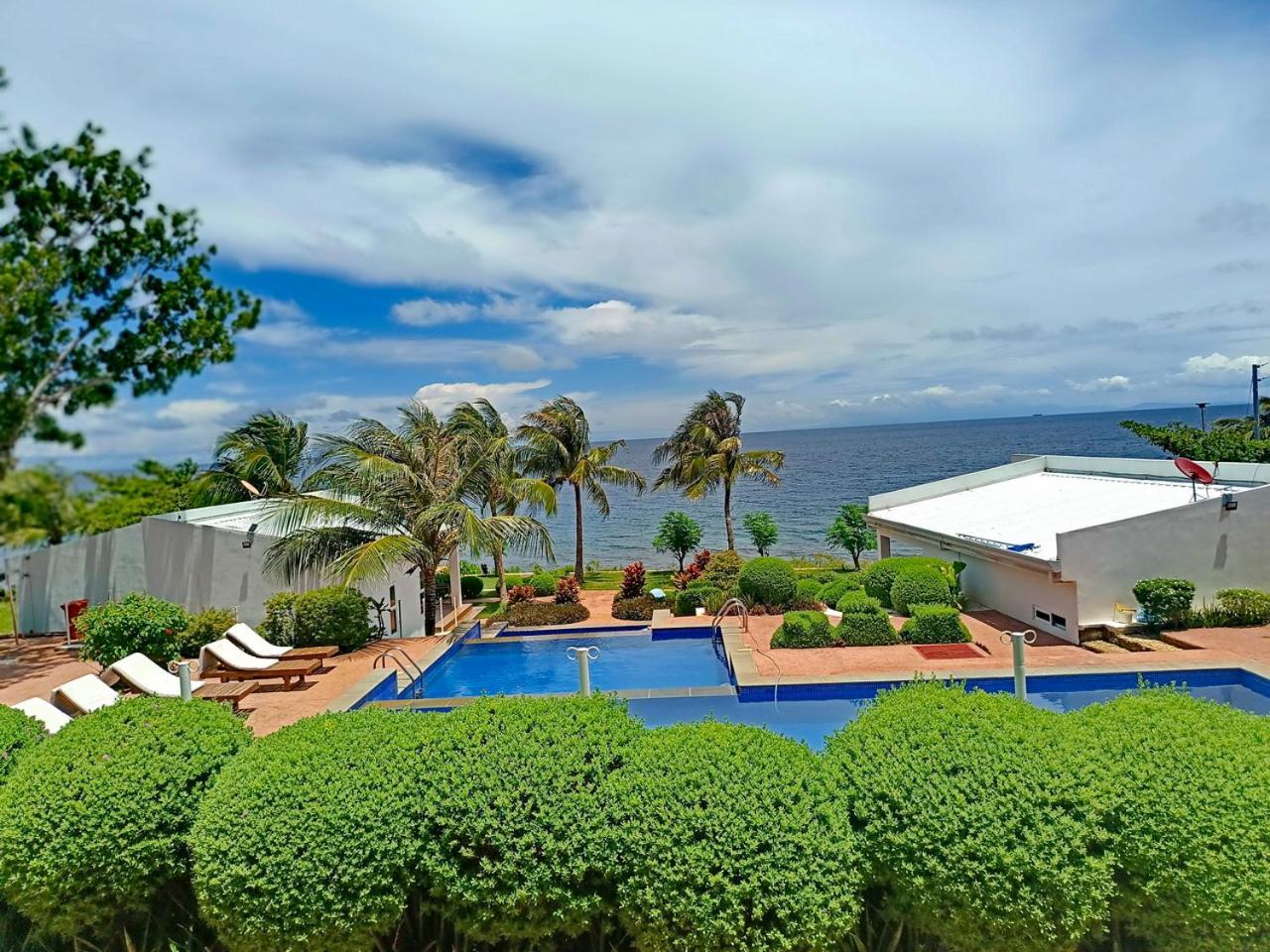 The Gabayan Riviera Hotel ซีคีฮอร์ ภายนอก รูปภาพ